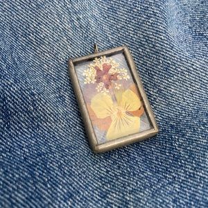 Stained glass pressed flower pendant necklace